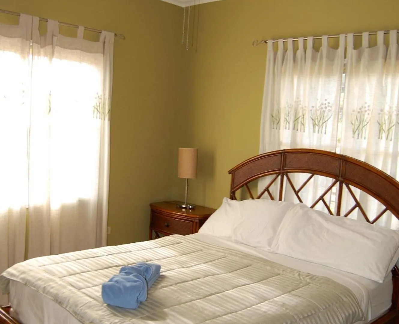 Casa Del Sol Tobago Villa Bon Accord Village
